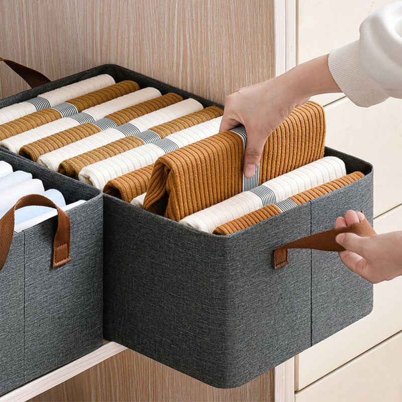 ClutterFree | Organiseur de vêtements : La Solution Idéale pour un Rangement Efficace
