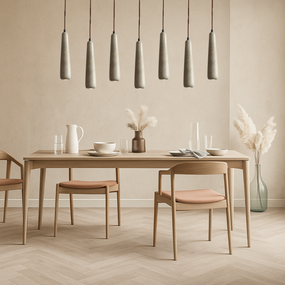 Lampada a sospensione a forma di matita