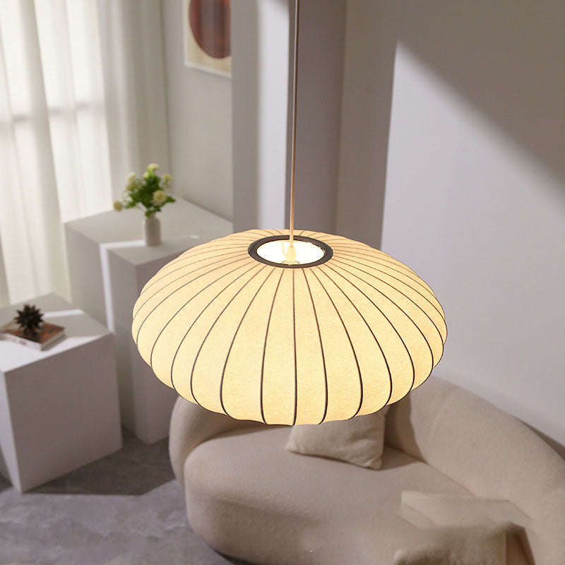 Lampadario in seta italiana
