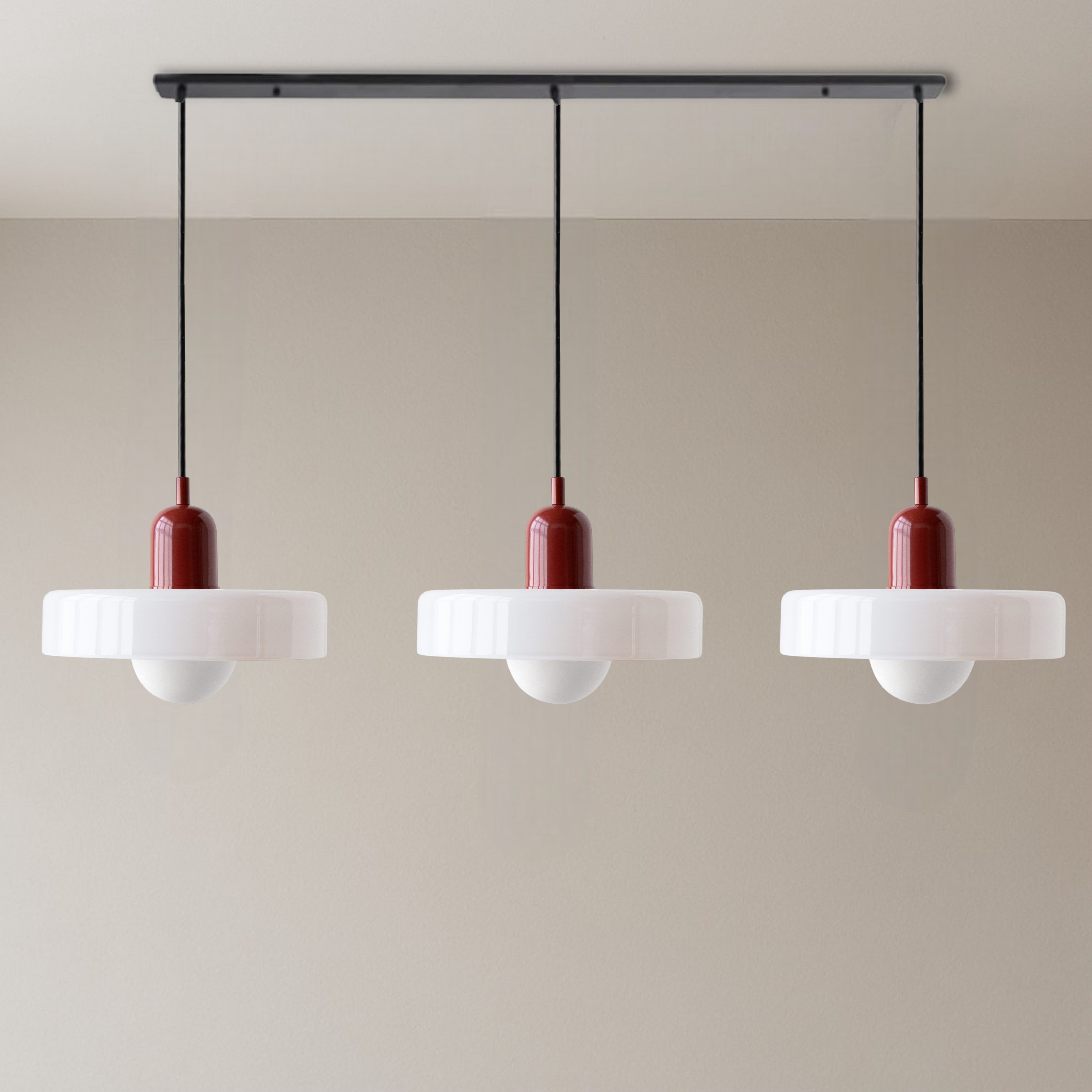 Lampada a sospensione Bauhaus a 3 teste in vetro colorato