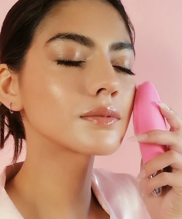 Brosse Nettoyante et Stimulante pour le Visage - Conception ergonomique pour une prise en main facile