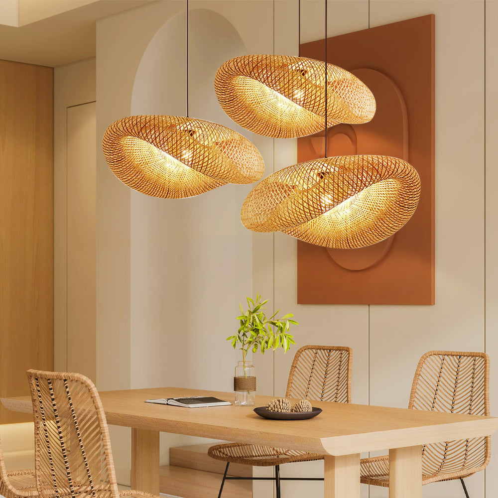 Lampada a sospensione in bambù