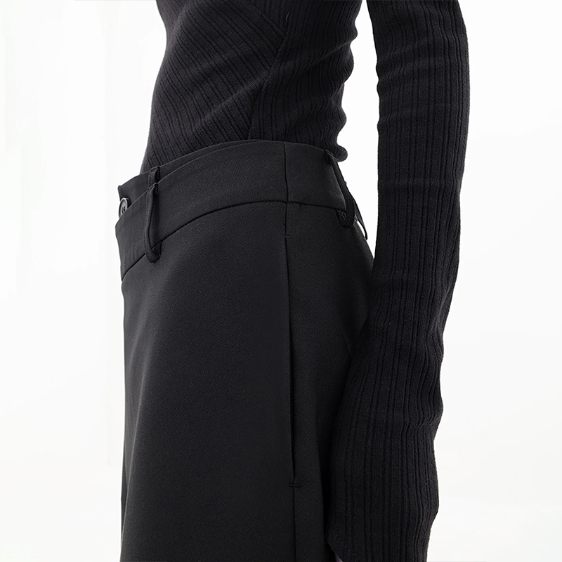 Pantalon ample Julia coupe asymétrique style rétro travel bottle leak-proof d