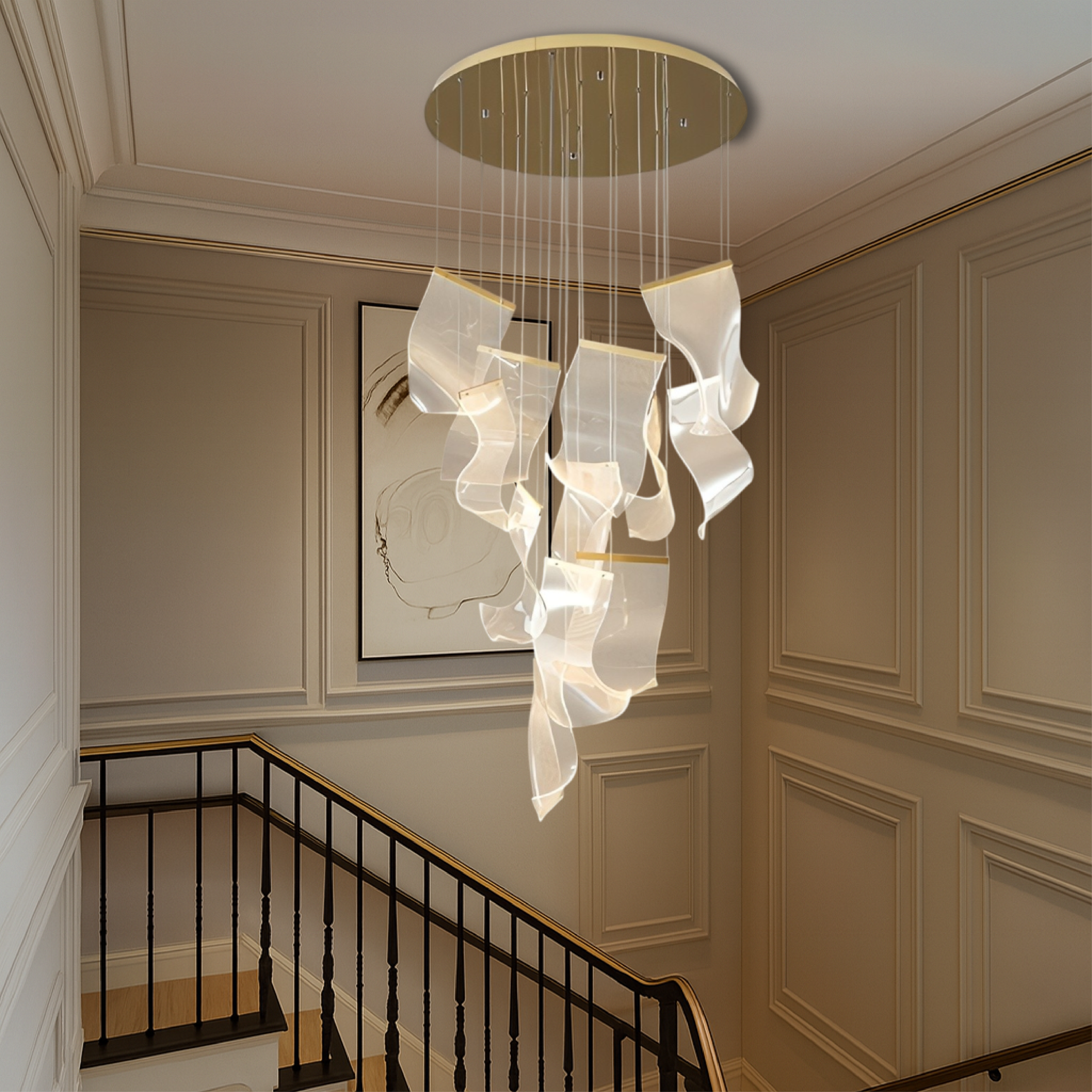 Lampadario per scale in acrilico dorato