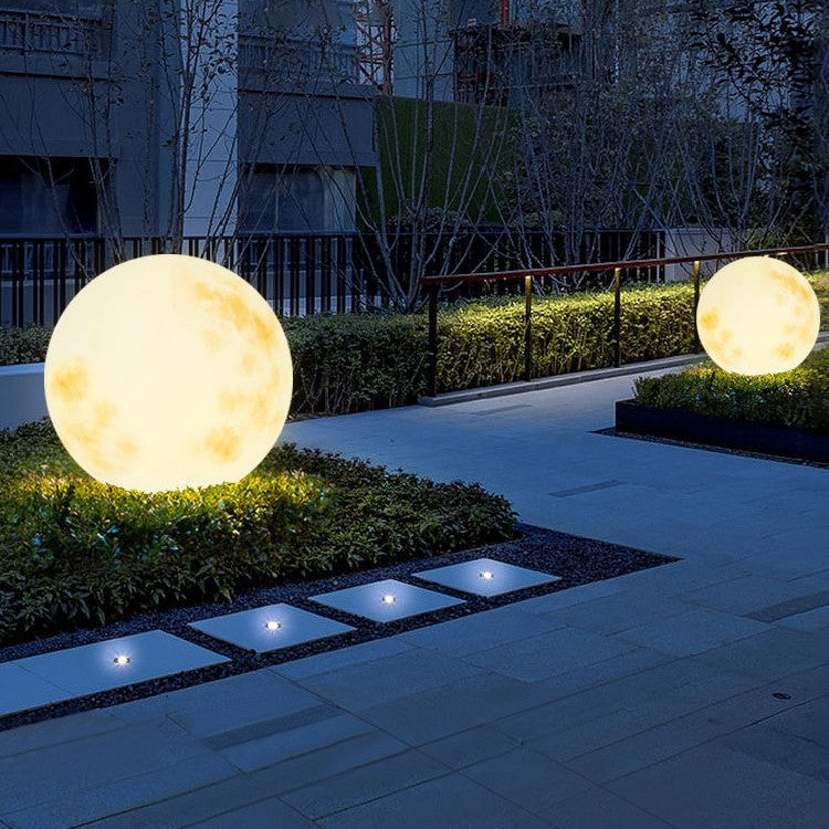 Lampada lunare a energia solare per il giardino