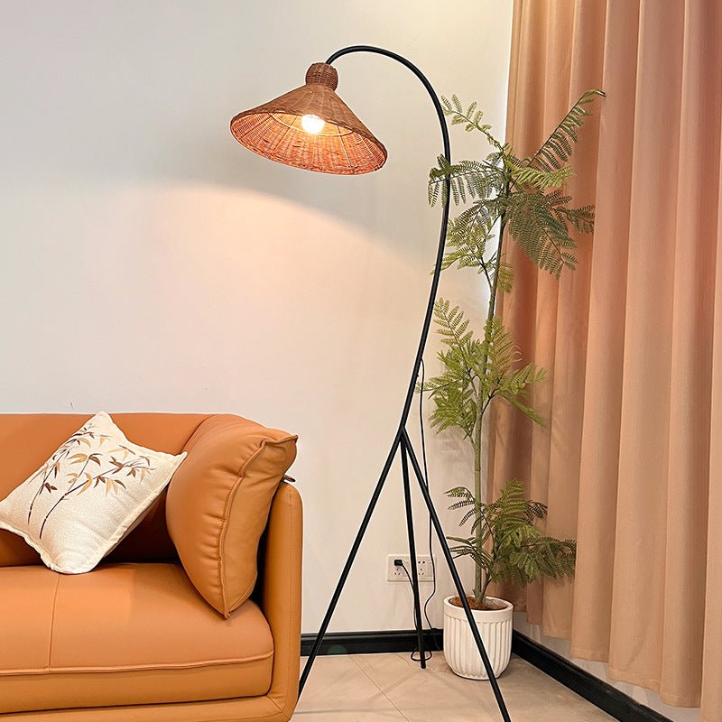 Lampada da terra in bambù