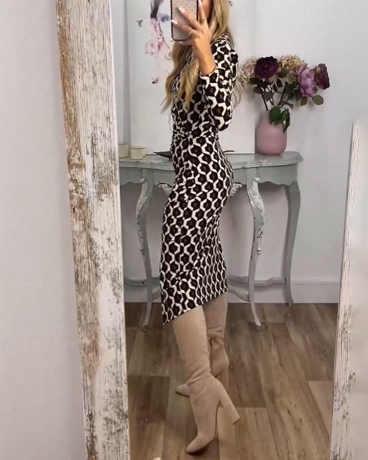 Robe élégante printemps avec confort suprême, design distinctif et motif écailles