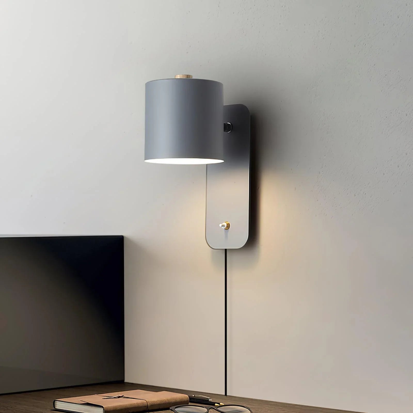 Lampada da parete a spina Cylinder