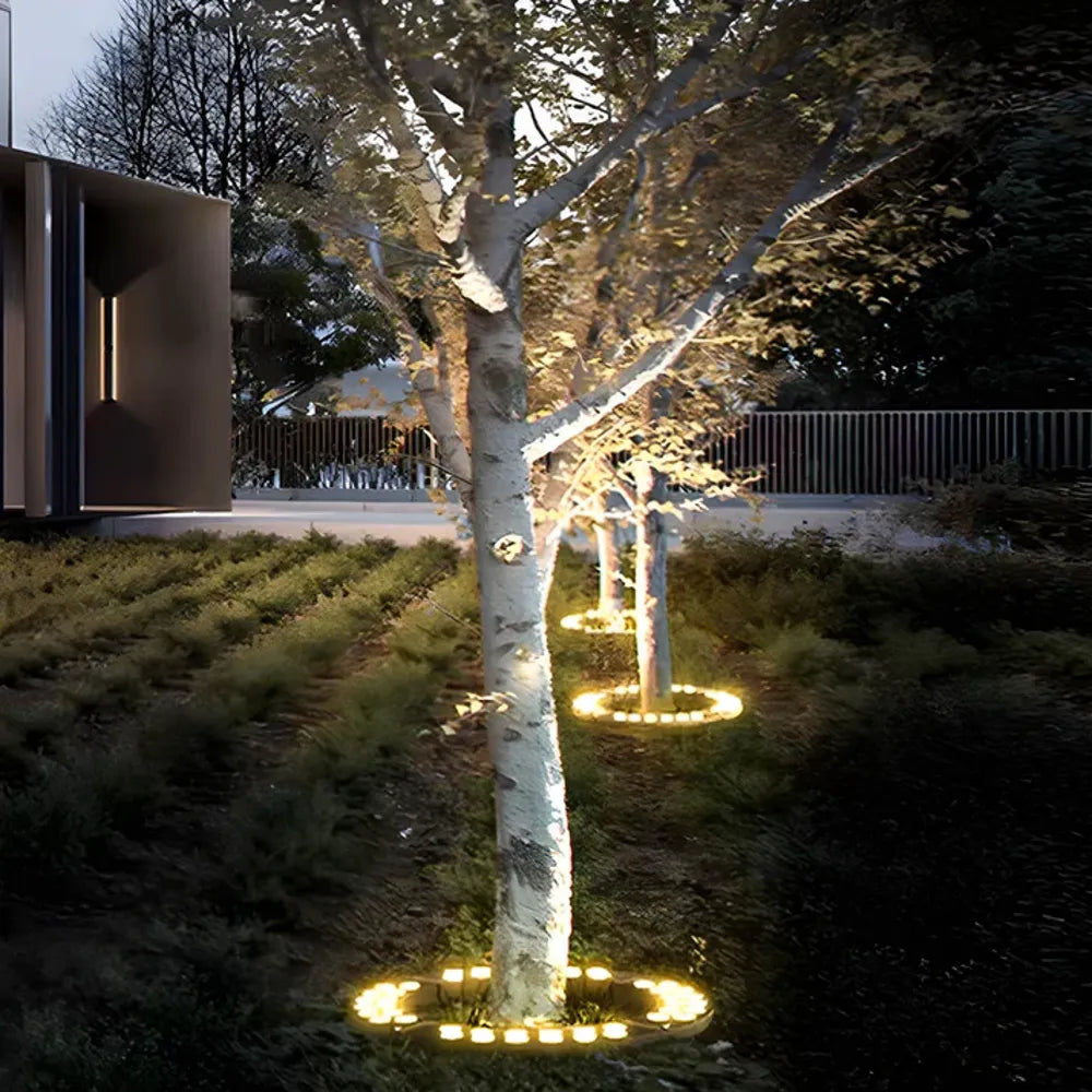 Spot da esterno per albero