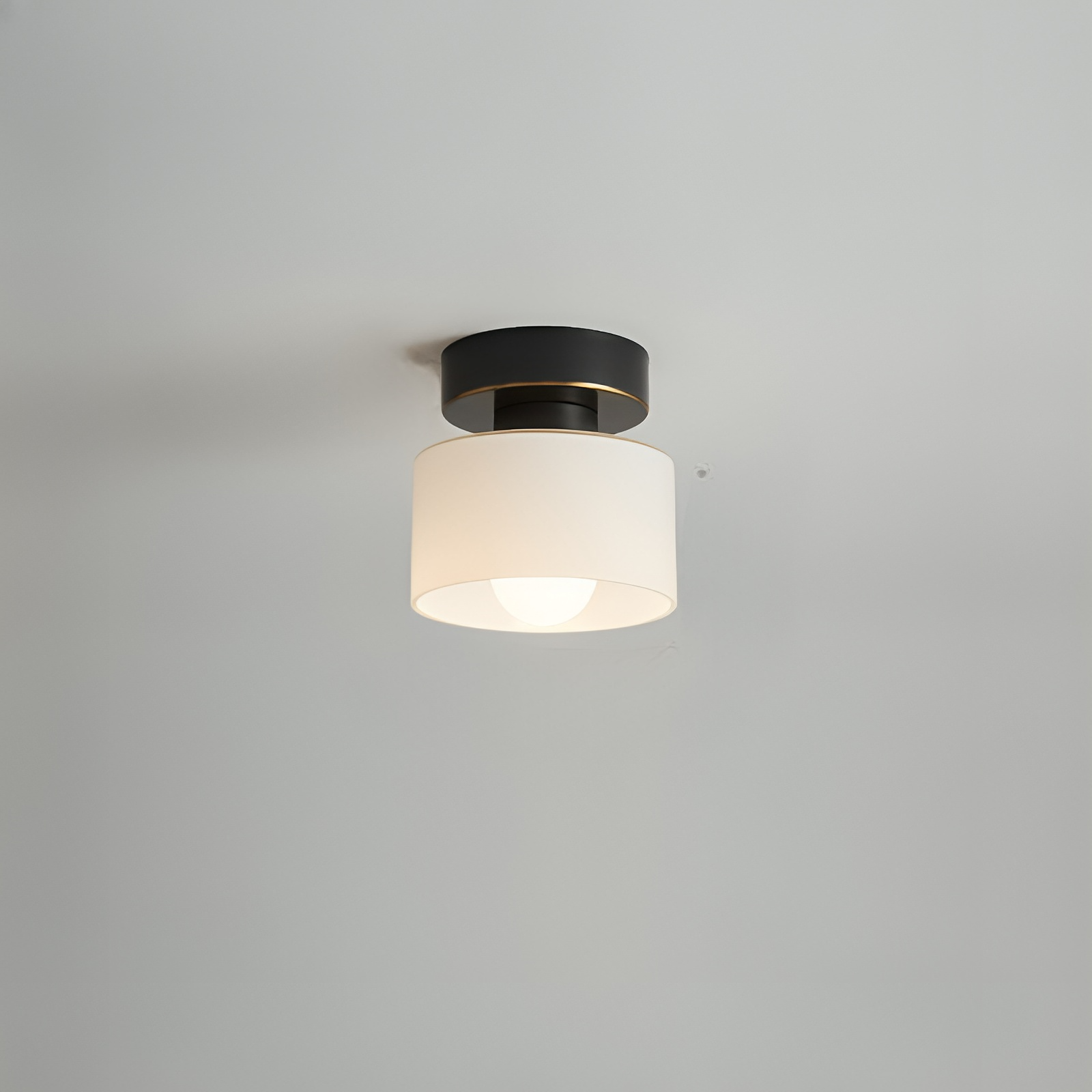 Spot creativo per soffitto Bauhaus