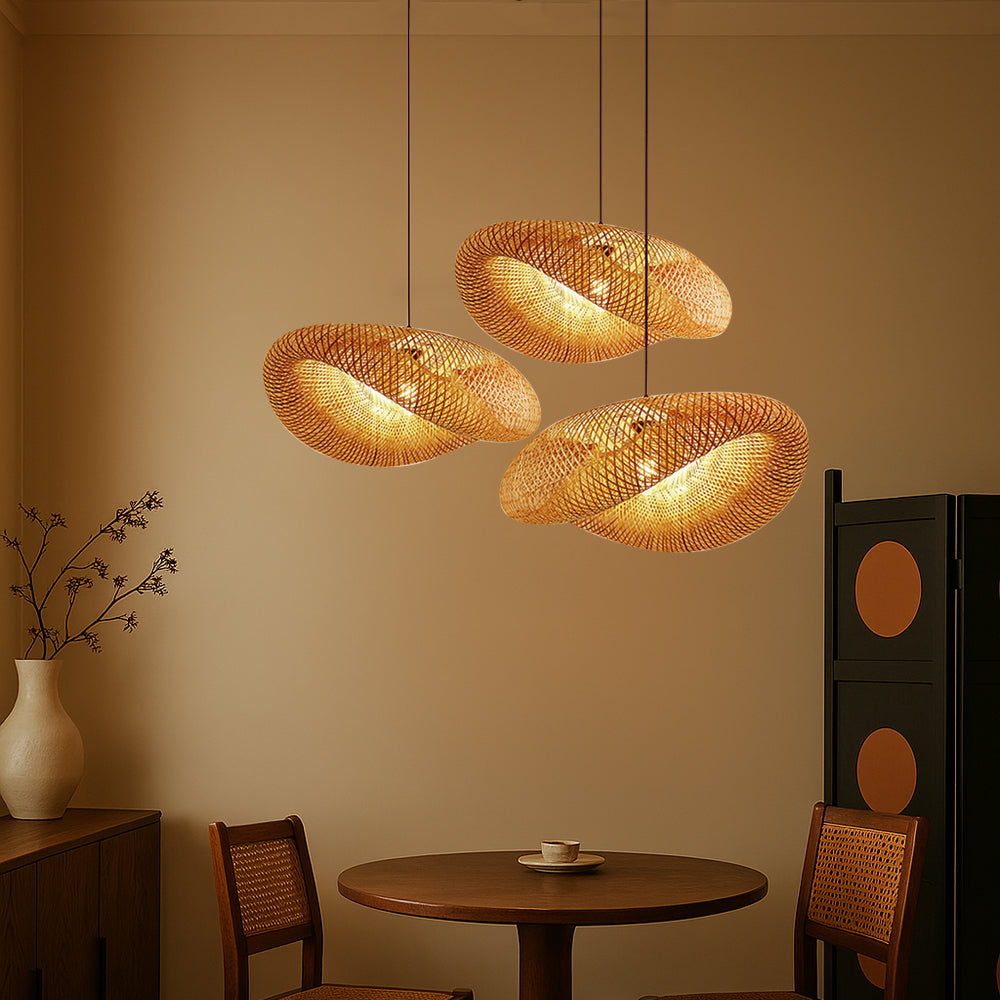 Lampada a sospensione in bambù