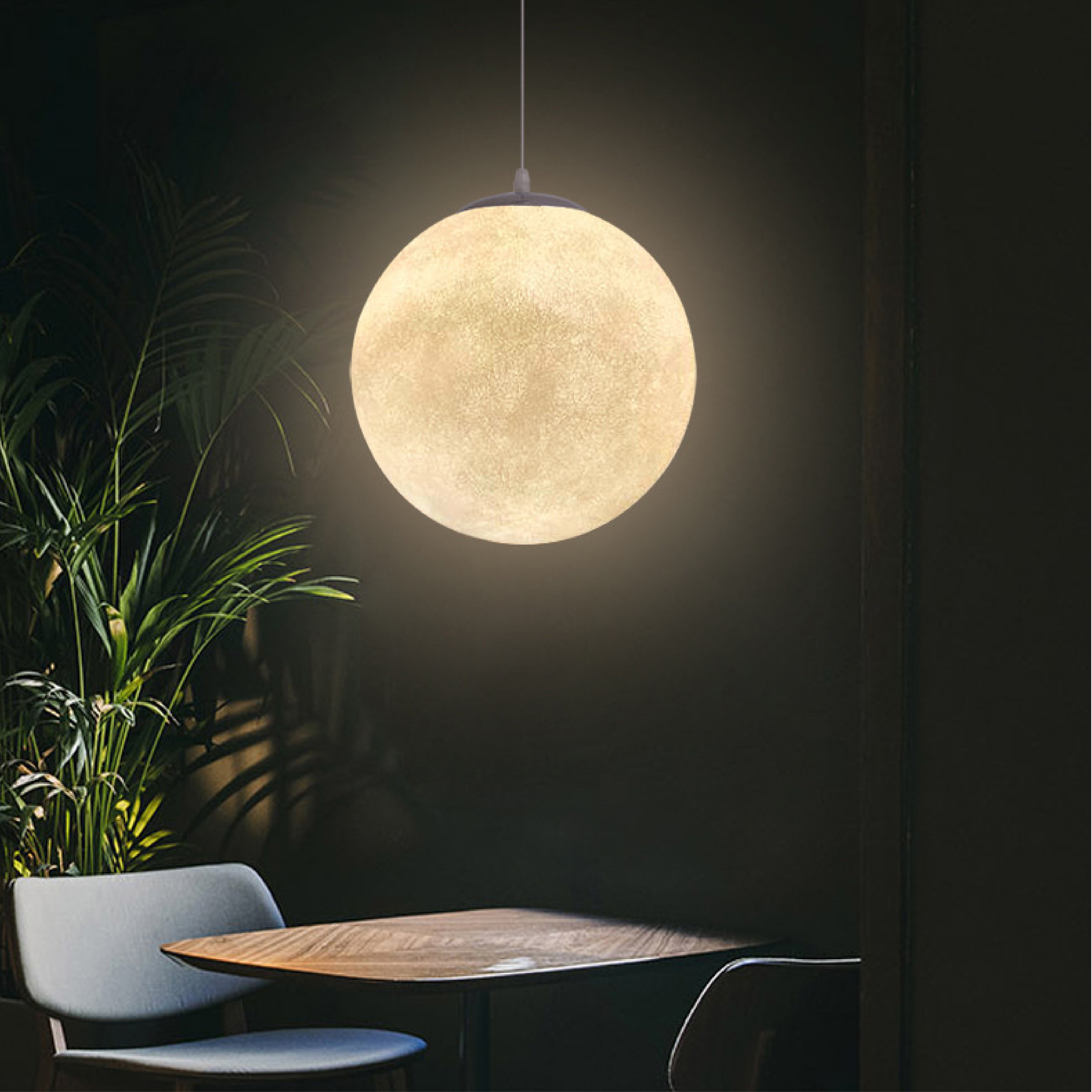 Lampada a sospensione con motivo luna